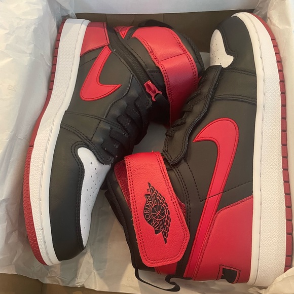 NWB Mens Air Jordan 1’s HI FLYEASE Red ann Black. Size 10 - Picture 1 of 13